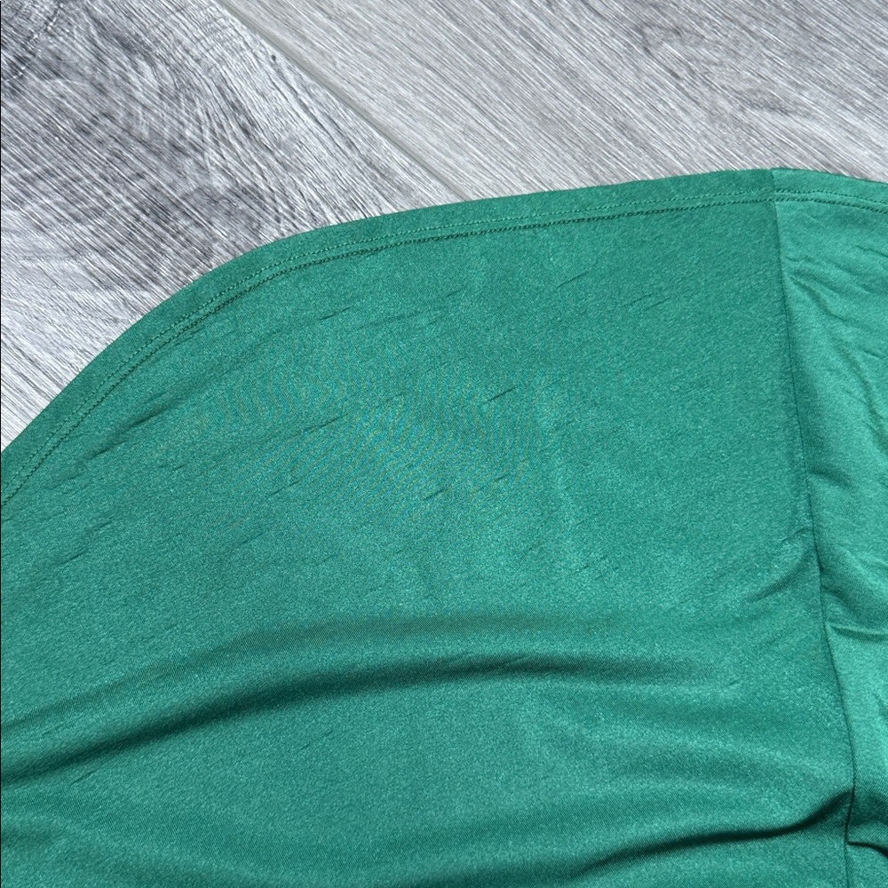 Alamour The Label Estrella Gown in Emerald - Picture 5 of 8
